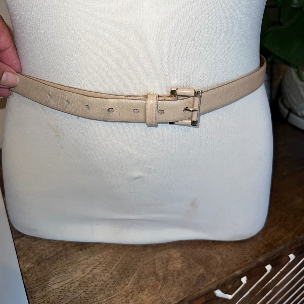 Medium Leather Belt Beige Buckle Women's Accessory All Leather Made in‎ Uruguay